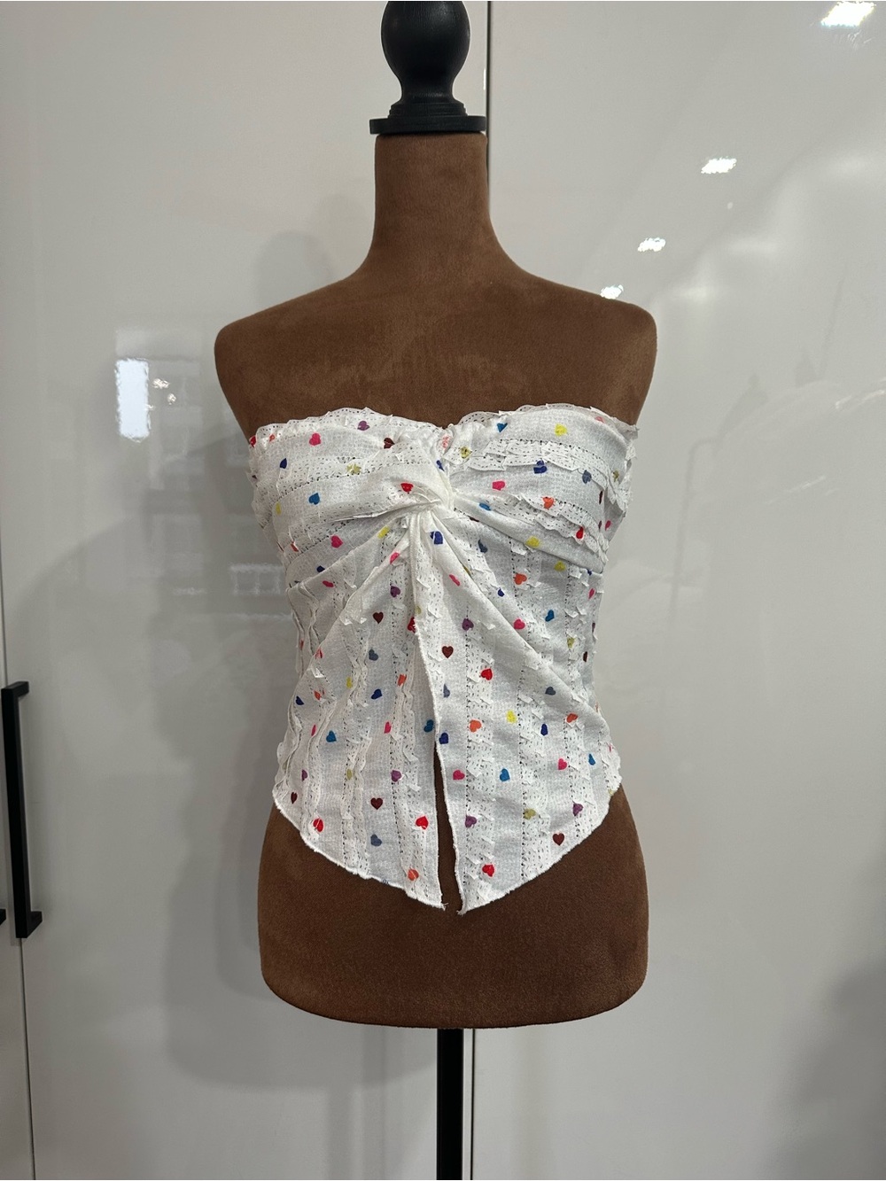 SHEIN Strapless White Crochet Crop Top with Multicolor Heart Accents